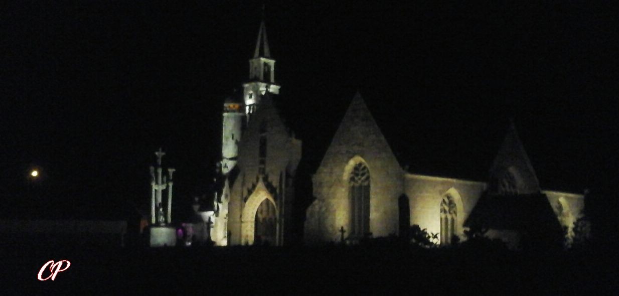 Argoat Cathedral at night