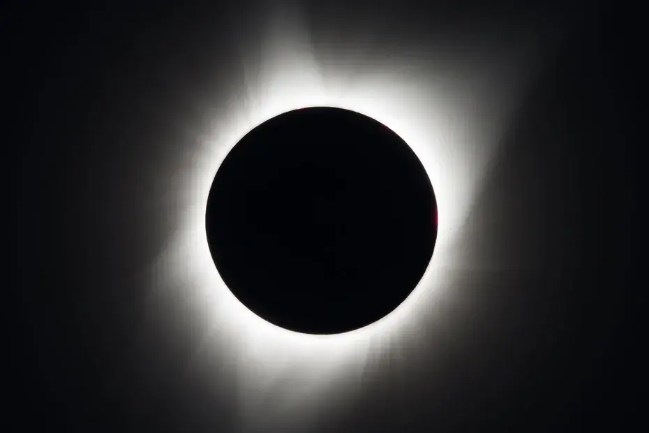 Éclipse solaire du 12 août 2026 à Plourac'h | Observation
